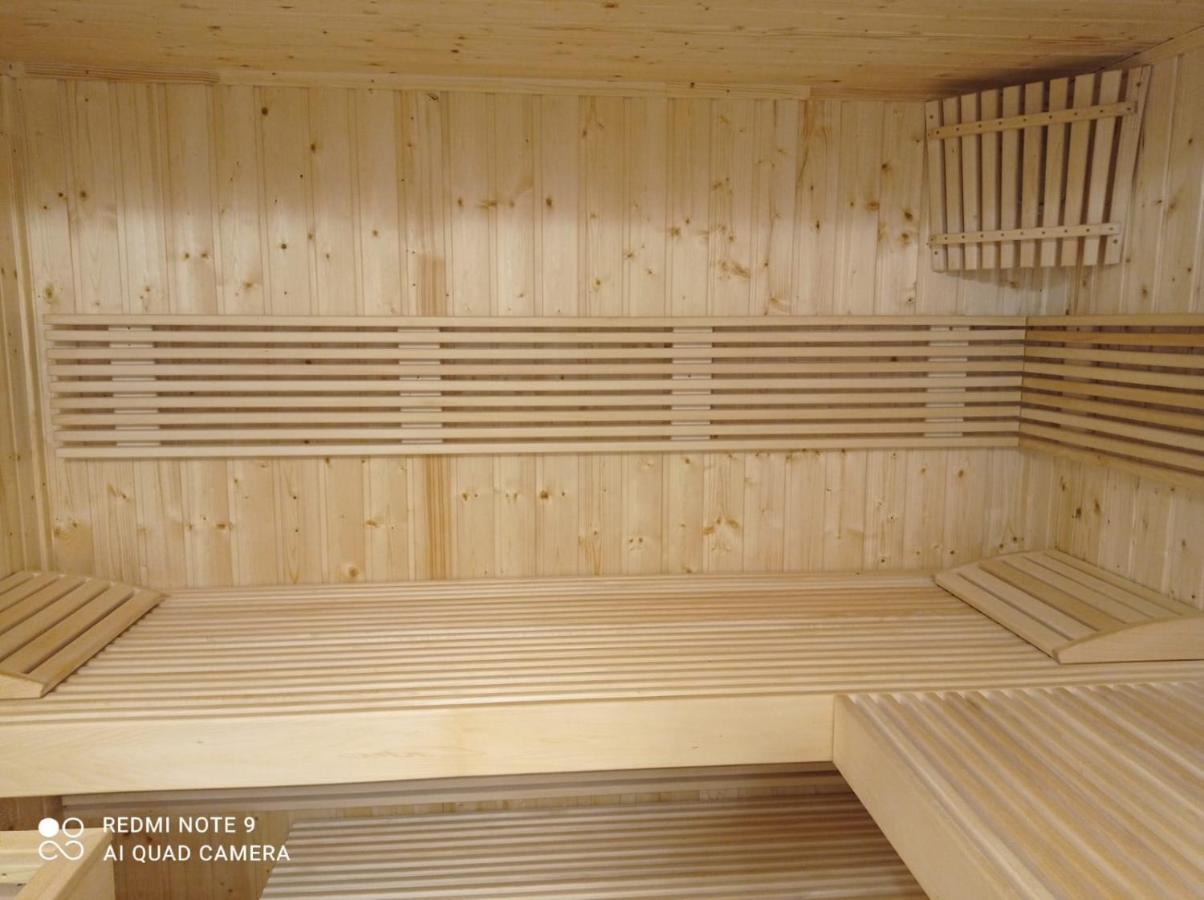 Jmr Royal -Luxury Rooms & Private Sauna Constanta Luaran gambar