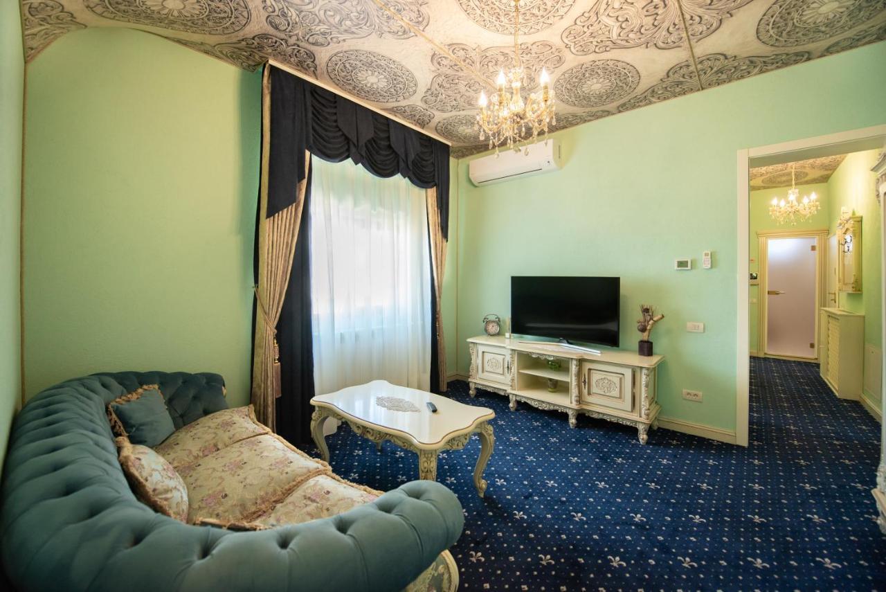Jmr Royal -Luxury Rooms & Private Sauna Constanta Luaran gambar
